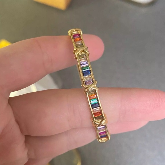 Multi colored bracelet - Picture 2 of 16